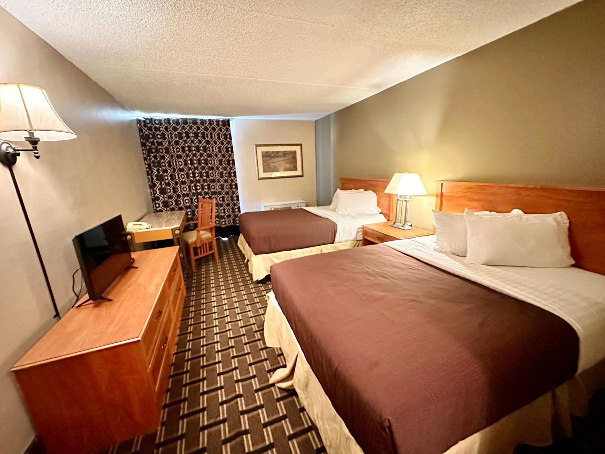 Motel Fairbridge & -